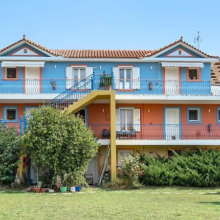 Spyros Apartment *