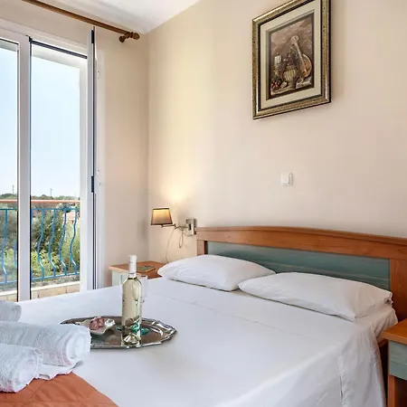Apartment Spyros Valerianos
